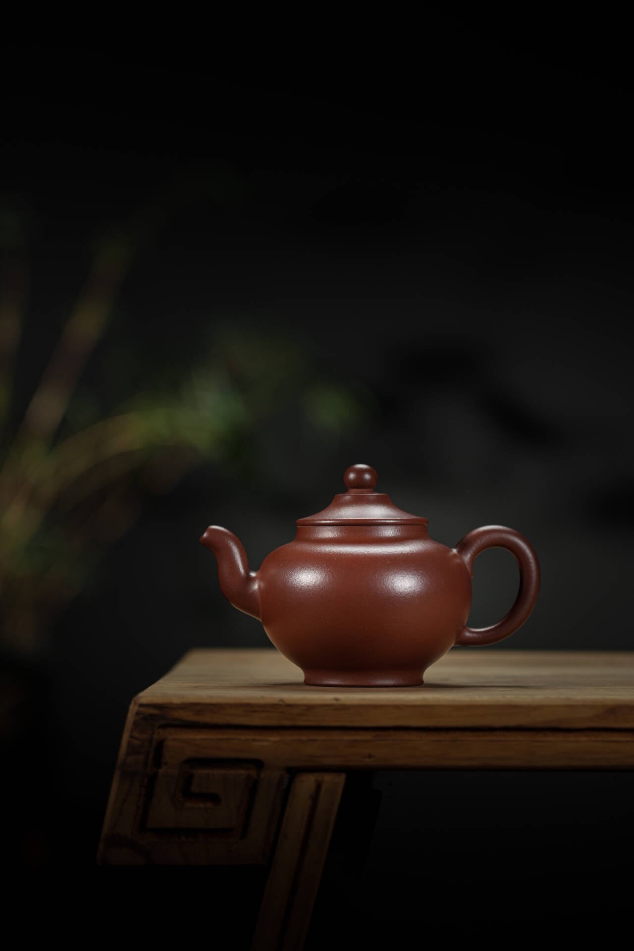 储俊伟 -笠帽宫灯