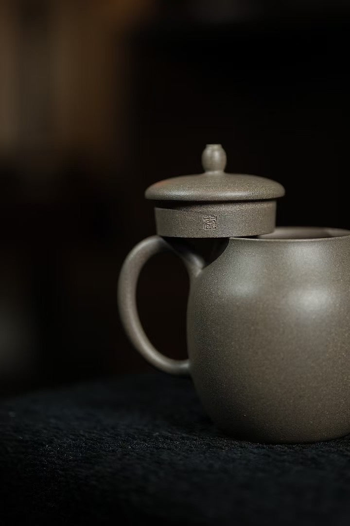 李偉·逸翁