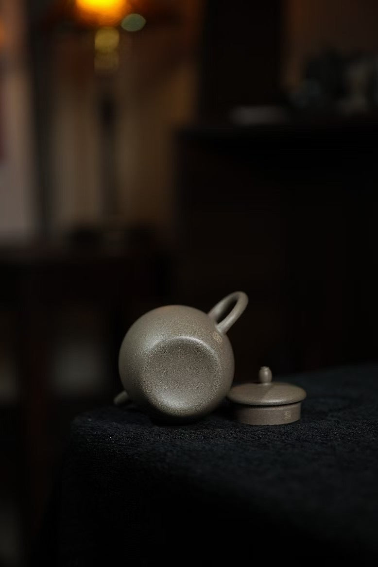 李偉·逸翁