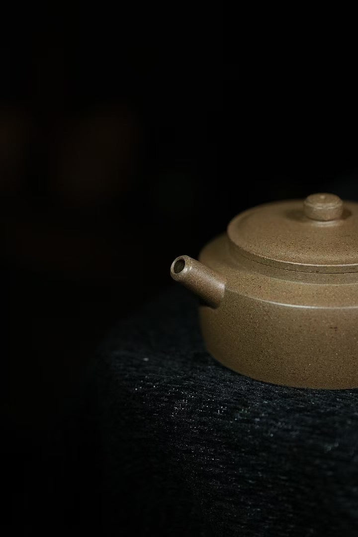 李偉·周盤