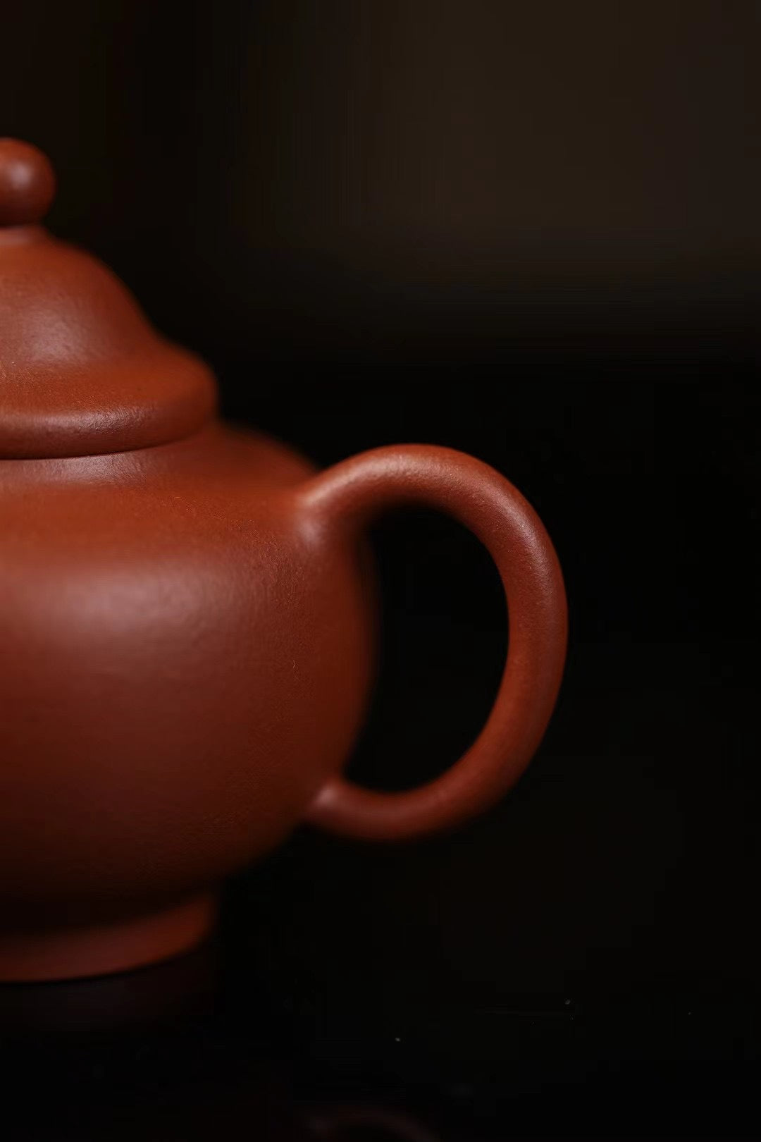 劉彥平·仲芳笠帽